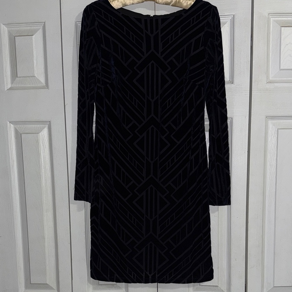 Dark blue Vince camuto dress 4